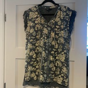 Lularoe grace size medium